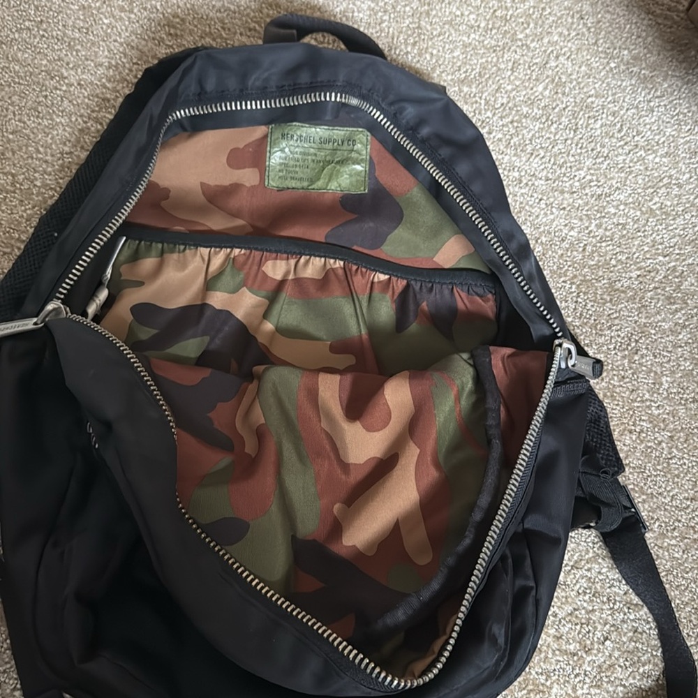 Hershel Supply Co Backpack - image 3